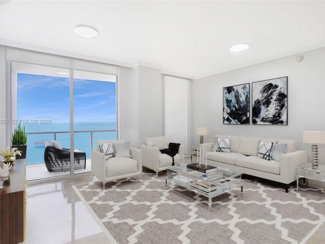 Apartment for sale  Unit #1002 - photo 6869406