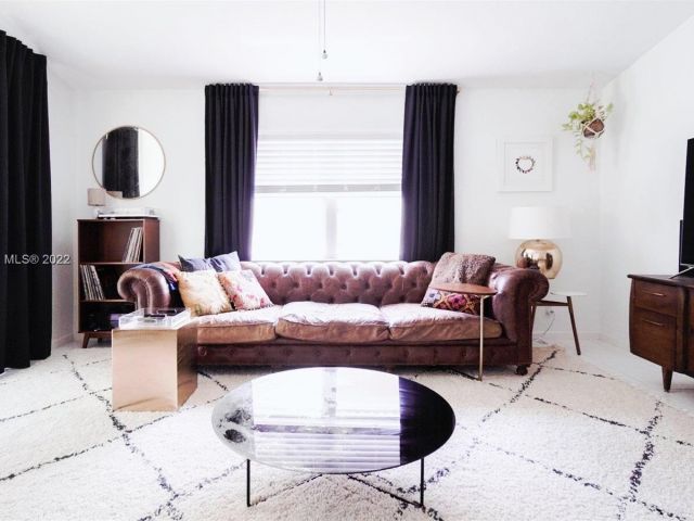 Home for rent at 5449 Grande Palm Circle - photo 6869895