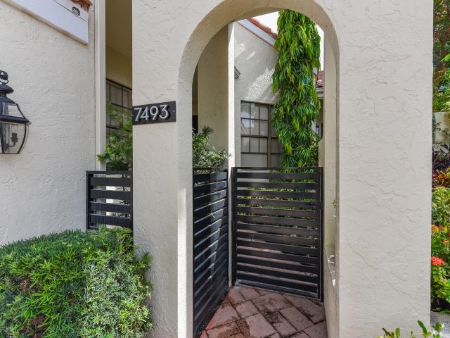 Home for sale at 7493 Campo Florido - photo 6895170