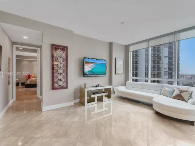 2-bedroom condo for sale in Sunny Isles Beach - 18201 Collins Ave 3907 - MondialRealty
