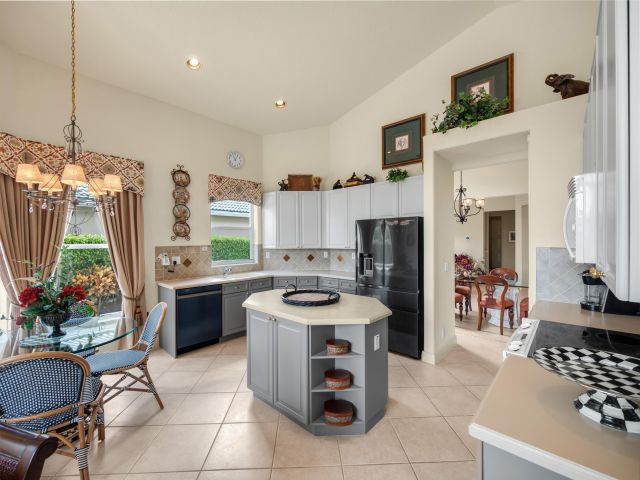 Home for rent at 8282 Spyglass Drive - photo 6894254