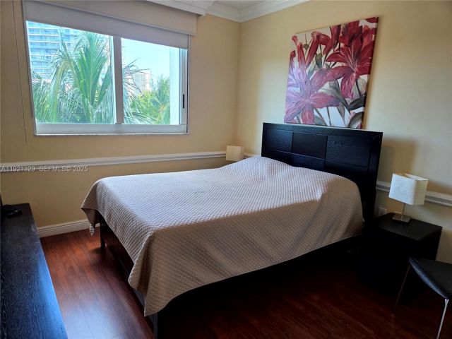 2-bedroom condo for sale in Hallandale Beach - 1755 E Hallandale Beach Blvd 305E - MondialRealty