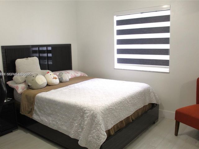 3-bedroom home for sale in Homestead - 1209 NE 32nd Ave - MondialRealty