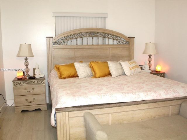 3-bedroom home for sale in Homestead - 1209 NE 32nd Ave - MondialRealty