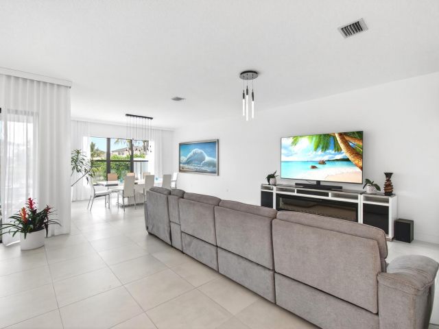 Home for rent at 17222 Blue Bayou Drive - photo 6901649