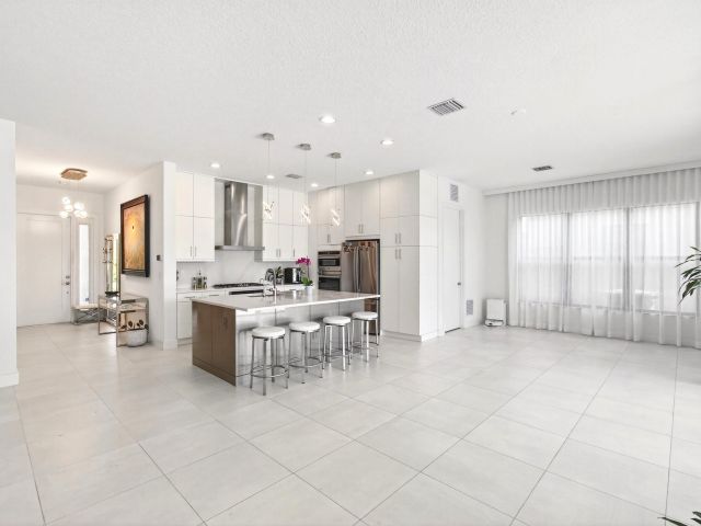 Home for rent at 17222 Blue Bayou Drive - photo 6901652