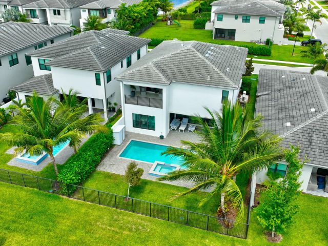 Home for rent at 17222 Blue Bayou Drive - photo 6901657