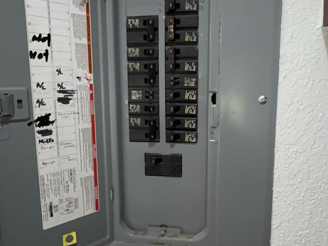 Home for sale at 239 NW 6th Avenue - photo 6888049