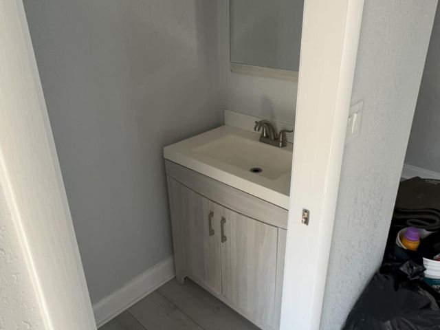 Home for sale at 239 NW 6th Avenue - photo 6888052