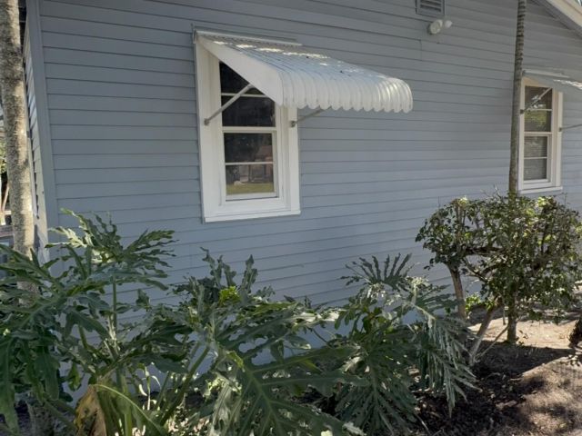 Home for sale at 239 NW 6th Avenue - photo 6888061