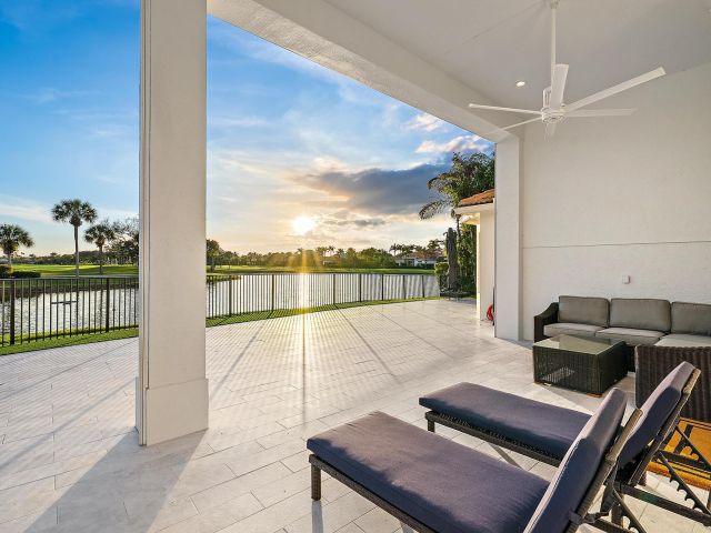 Home for sale at 10284 Sand Cay Lane - photo 6894024