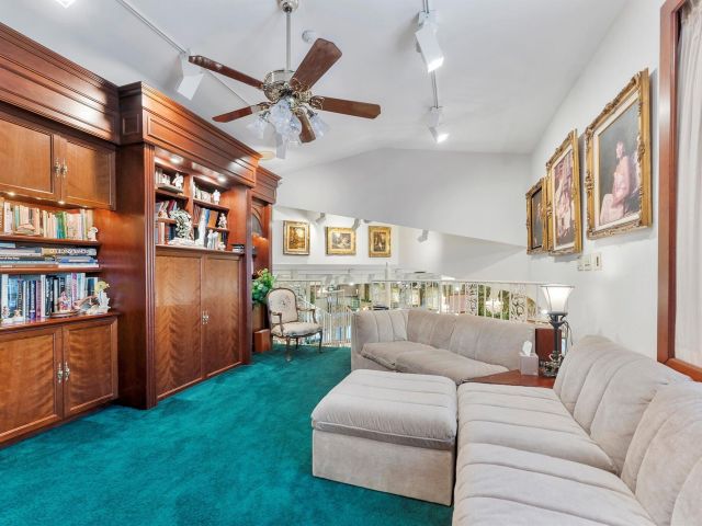 Home for sale at 3333 SW Sw 59th Street - photo 6876114