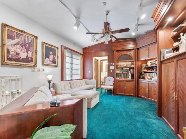 Home for sale at 3333 SW Sw 59th Street - photo 6876115