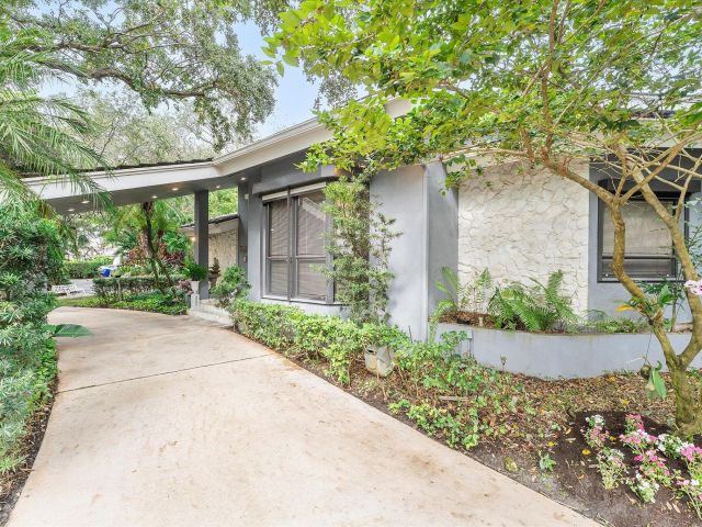 Home for sale at 3333 SW Sw 59th Street - photo 6876127