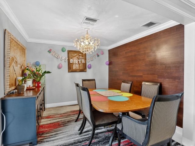 Home for sale at 256 SW 11th Place - photo 6894744