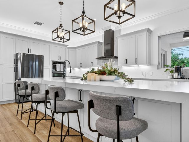 Home for sale at 301 Pilgrim Road - photo 6905122