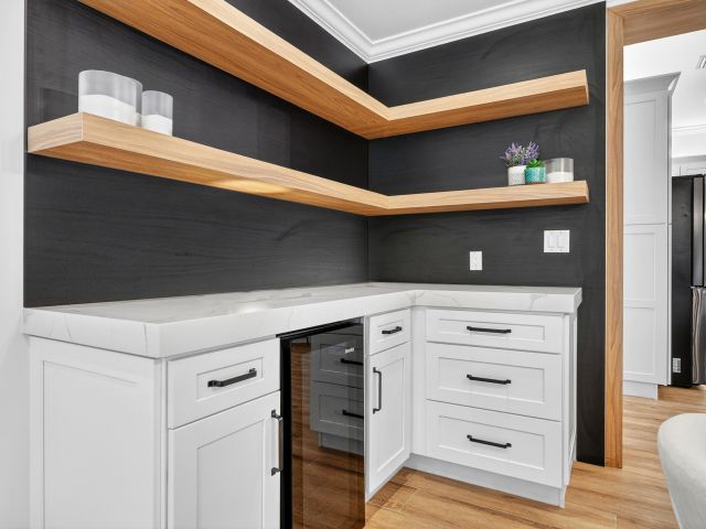 Home for sale at 301 Pilgrim Road - photo 6905124