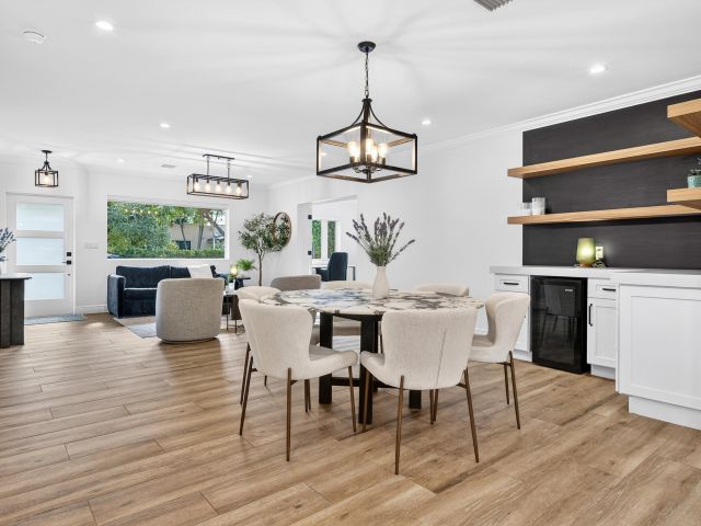 Home for sale at 301 Pilgrim Road - photo 6905128