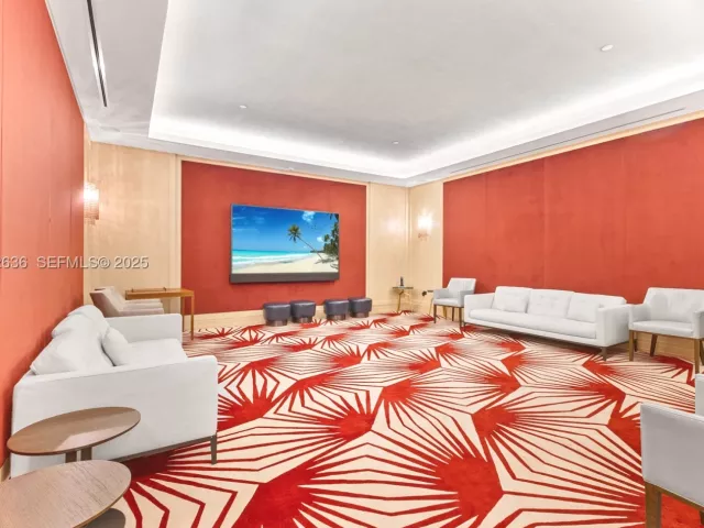 3-bedroom condo for sale in Miami Beach - 6800 Fisher Island Dr 6842 - MondialRealty