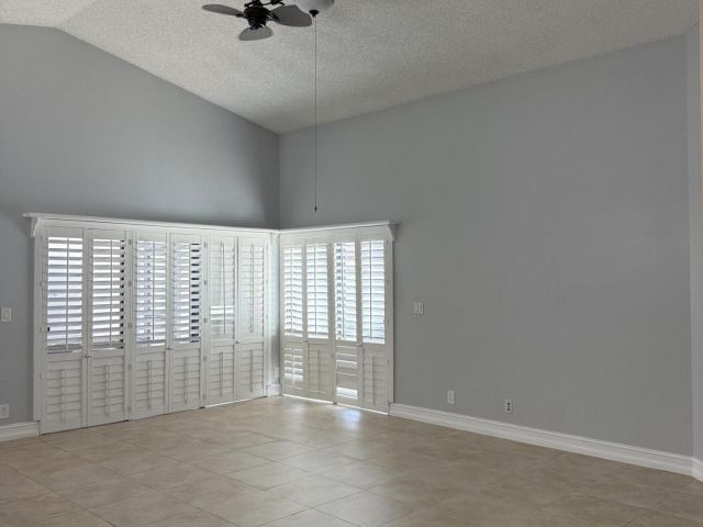 Home for rent at 21583 Villa Nova Drive - photo 6895089