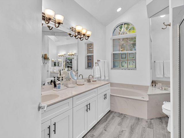 Home for rent at 2486 NW 66th Drive - photo 6895098