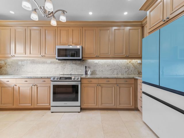 Home for sale at 746 W Palmetto Park Road - photo 6914710