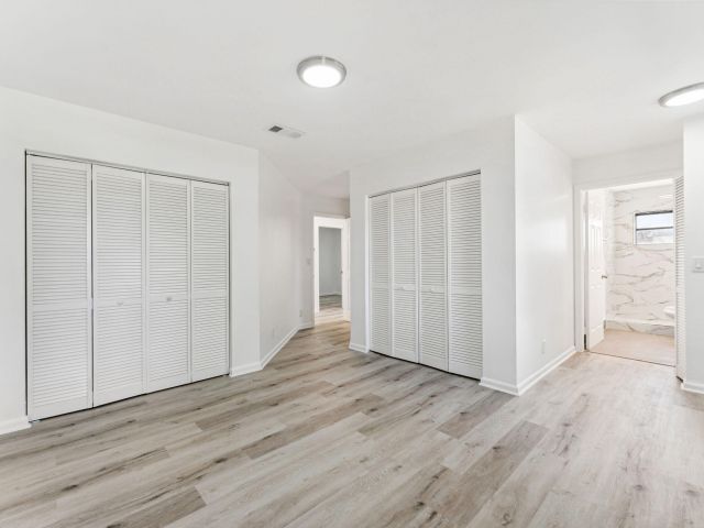 Home for rent at 377 NW 2nd Way - photo 6884250