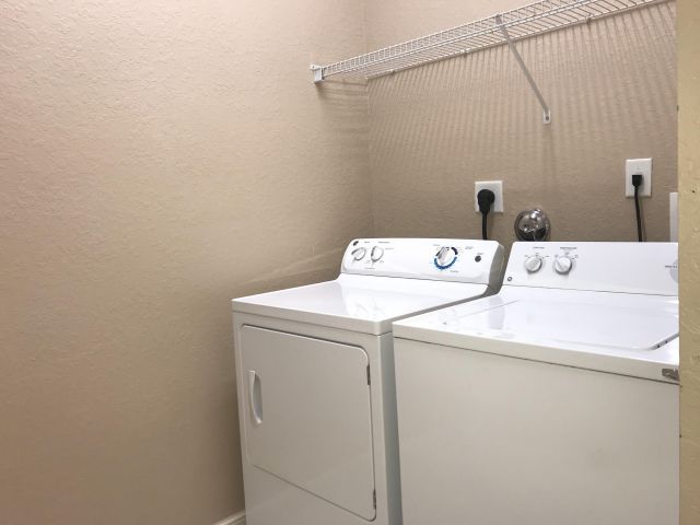 Home for rent at 990 Millbrae Court 1 - photo 6894203