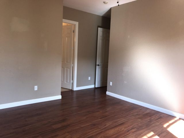 Home for rent at 990 Millbrae Court 1 - photo 6894207