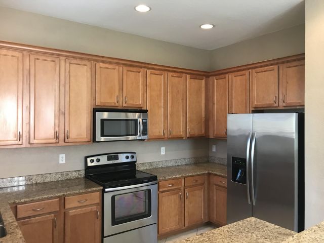 Home for rent at 990 Millbrae Court 1 - photo 6894211