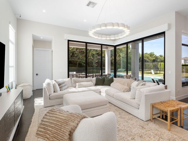 Home for sale at 17464 Ponte Chiasso Drive - photo 6895018