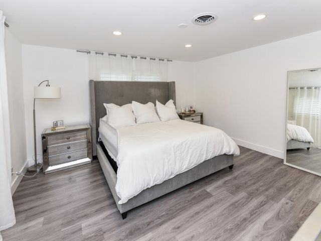 Home for rent at 700 SW 4th Street - photo 6898706