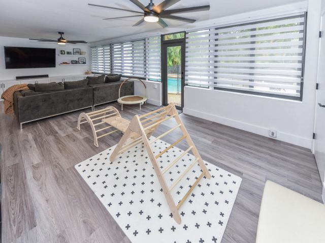 Home for rent at 700 SW 4th Street - photo 6898708