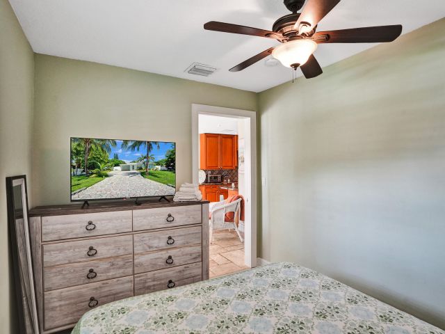 Home for rent at 1433 NE 27th Street - photo 6893486