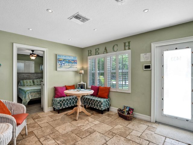 Home for rent at 1433 NE 27th Street - photo 6893492