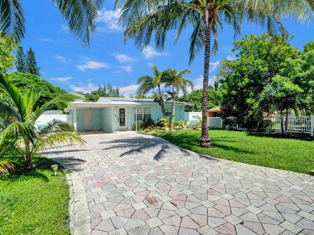 Home for rent at 1433 NE 27th Street - photo 6893497