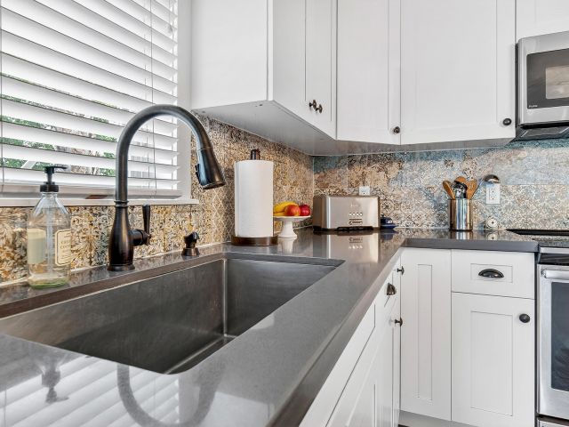 Home for sale at 354 Marlborough Place - photo 6903497