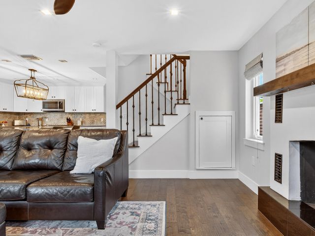 Home for sale at 354 Marlborough Place - photo 6903506