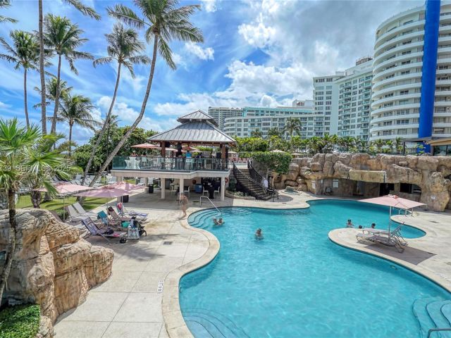 Apartment for sale  Unit #1204 - photo 6886255