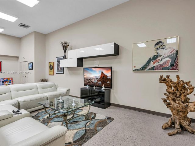 Apartment for sale  Unit #820 - photo 6927360