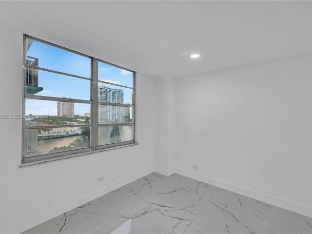 Apartment for sale  Unit #820 - photo 6927371