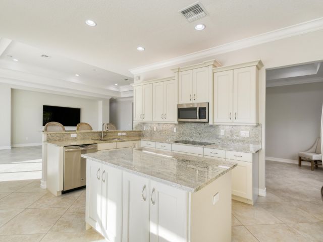 Home for sale at 7755 Maywood Crest Drive - photo 6893859