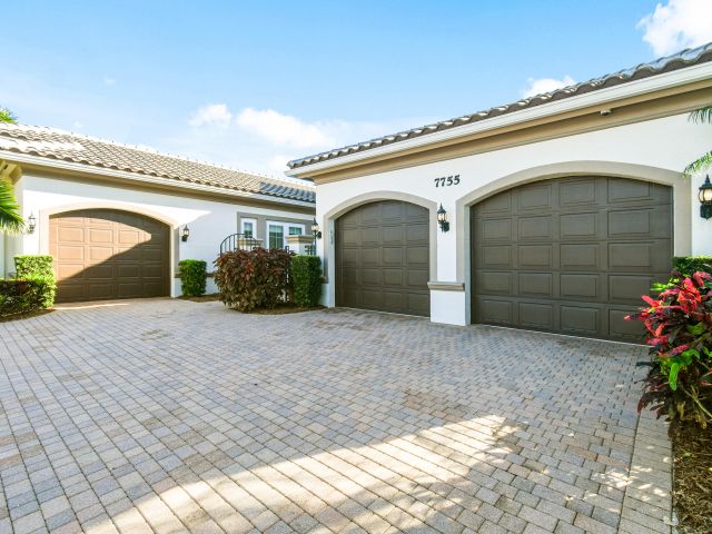 Home for sale at 7755 Maywood Crest Drive - photo 6893871