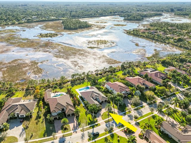 Home for sale at 7755 Maywood Crest Drive - photo 6893874