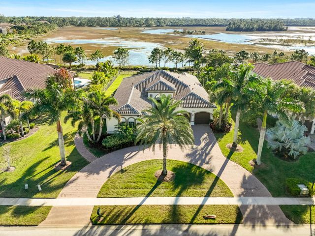 Home for sale at 7755 Maywood Crest Drive - photo 6893877