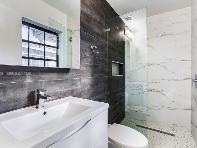 Home for rent at 407 Minorca Ave - photo 6873690