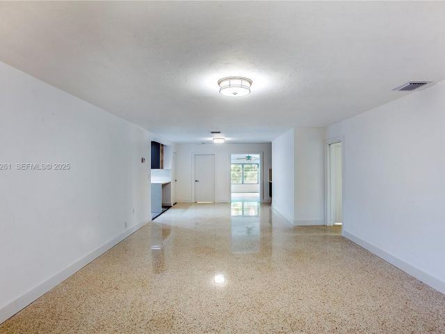 Home for rent at 407 Minorca Ave - photo 6873696