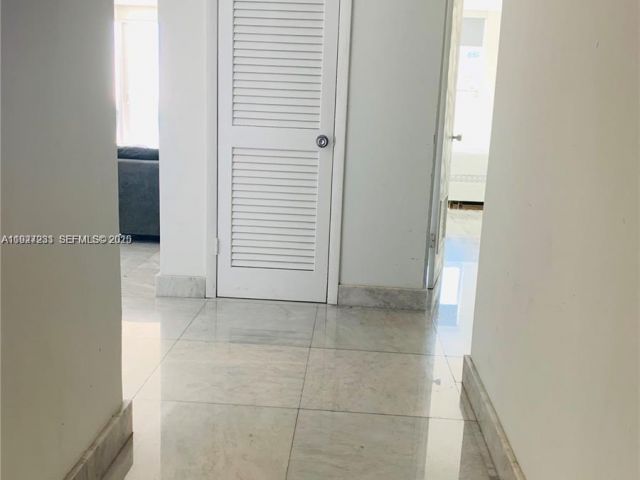 Apartment for sale  Unit #1423 - photo 7436574