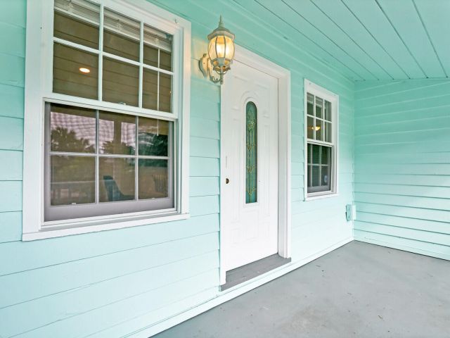 Home for rent at 413 36th Street - photo 6894105