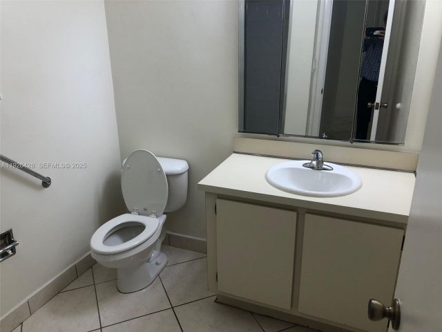 3-bedroom home for rent in Miami - 9044 SW 112 CT - MondialRealty